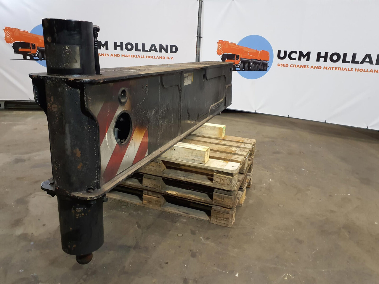 Liebherr LTM 1100-5.2 Sliding beam rear complete - Suspensión para Autogrúa: foto 2 Liebherr LTM 1100-5.2 Sliding beam rear complete - Suspensión para Autogrúa: foto 2