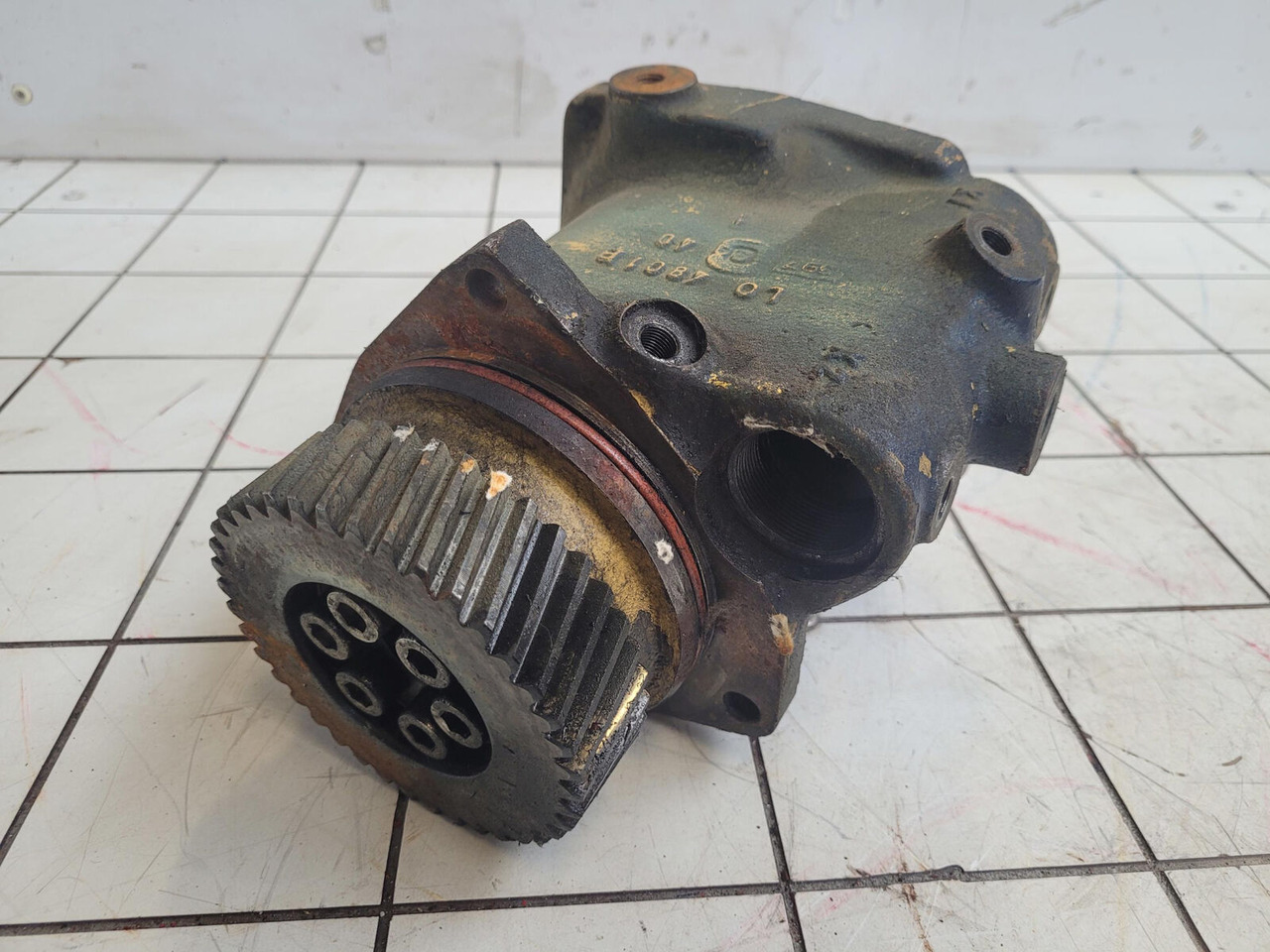 Liebherr LTM 1300 Auxiliary drive PTO - Transmisión para Autogrúa: foto 5 Liebherr LTM 1300 Auxiliary drive PTO - Transmisión para Autogrúa: foto 5