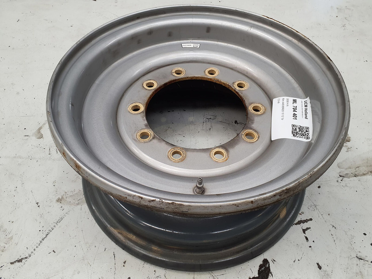 Liebherr Rim 445/95R25 10 12 1p - Llanta para Grúa: foto 1 Liebherr Rim 445/95R25 10 12 1p - Llanta para Grúa: foto 1