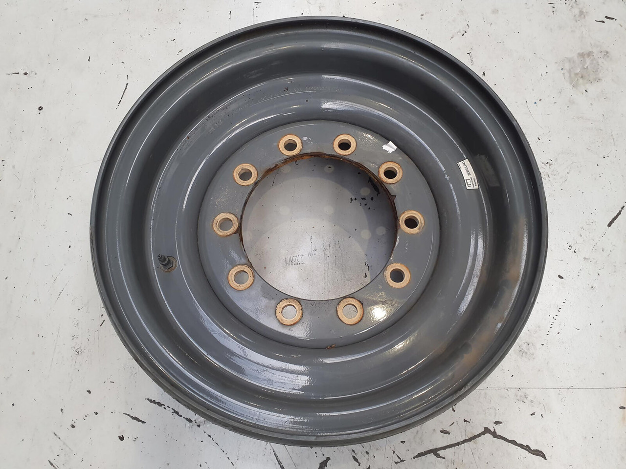 Liebherr Rim 445/95R25 10 12 1p - Llanta para Grúa: foto 2 Liebherr Rim 445/95R25 10 12 1p - Llanta para Grúa: foto 2