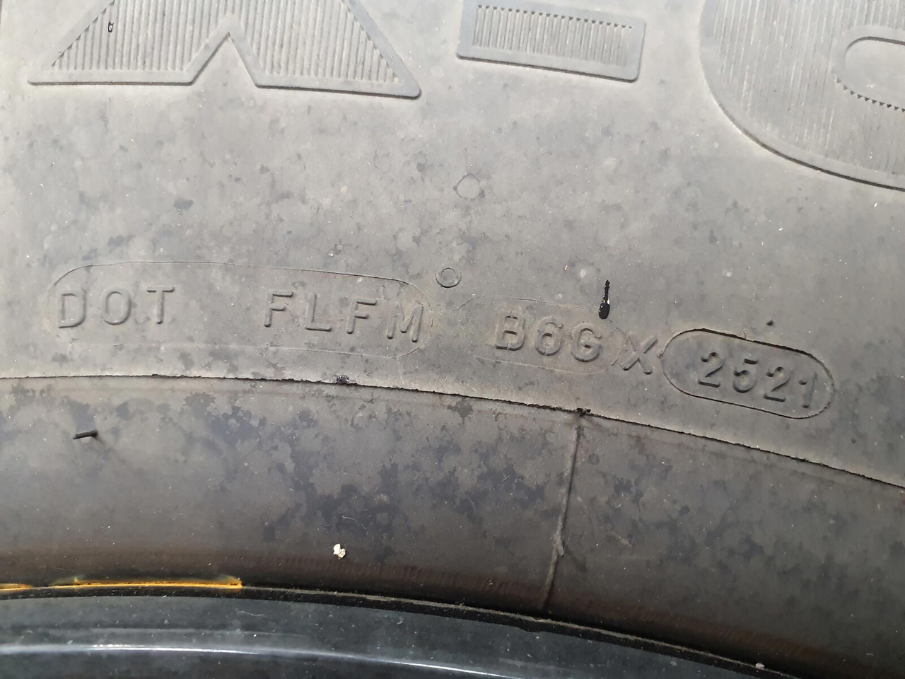 Liebherr Wheel 445/95R25 10 12 1p - Rueda completa para Grúa: foto 3 Liebherr Wheel 445/95R25 10 12 1p - Rueda completa para Grúa: foto 3