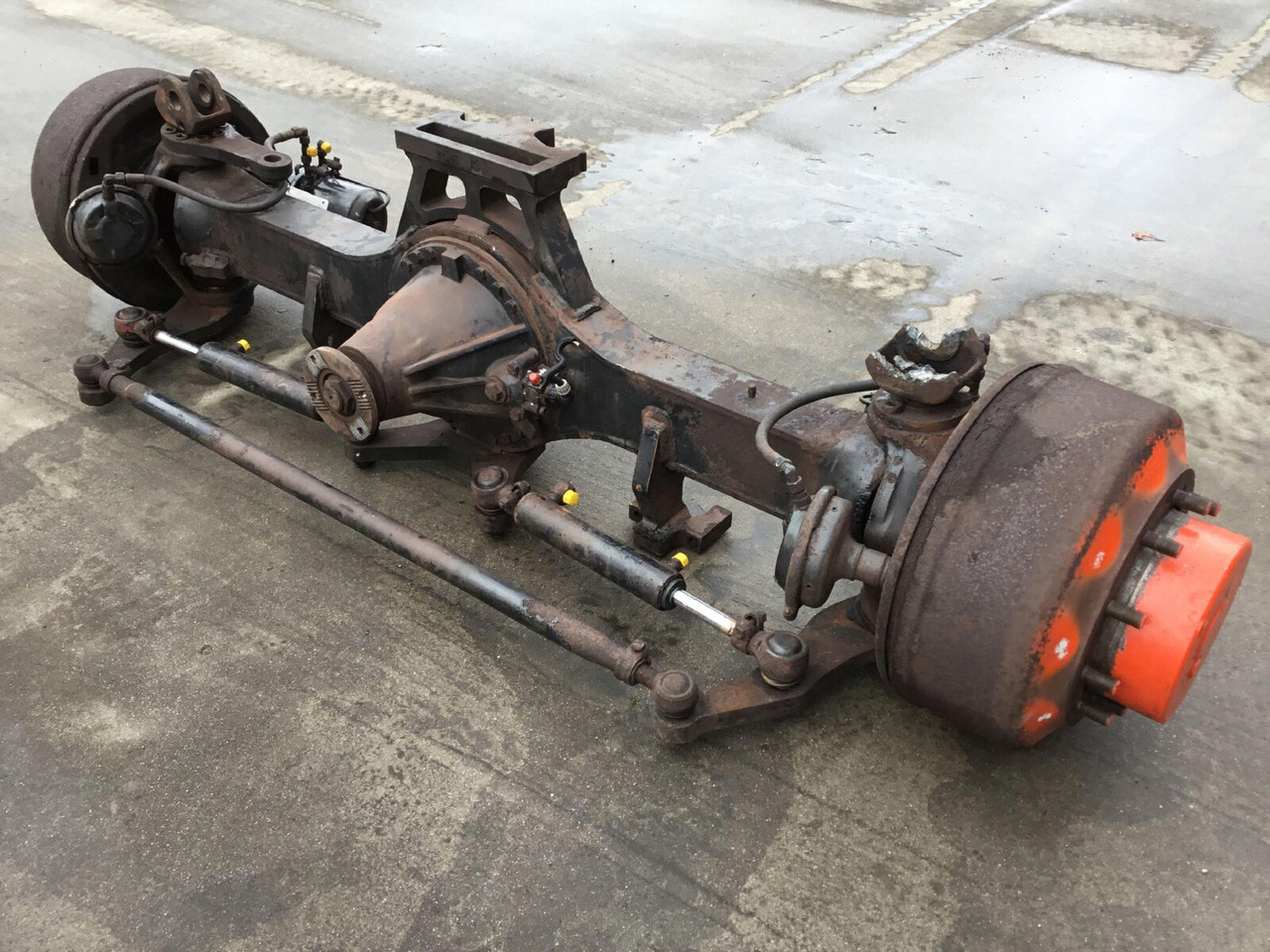 Terex AC 100 axle 2 - Eje y piezas para Autogrúa: foto 3 Terex AC 100 axle 2 - Eje y piezas para Autogrúa: foto 3