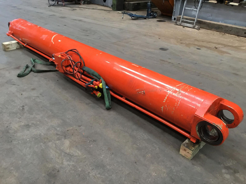 Terex AC 100 boom cylinder - Cilindro hidráulico para Grúa: foto 4 Terex AC 100 boom cylinder - Cilindro hidráulico para Grúa: foto 4