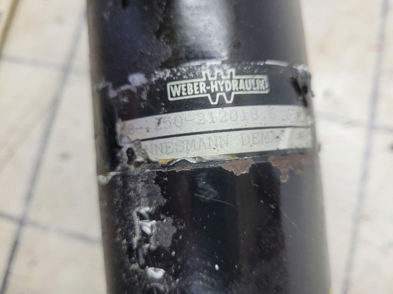 Terex AC 205 Steering cylinder - Cilindro hidráulico para Grúa: foto 5 Terex AC 205 Steering cylinder - Cilindro hidráulico para Grúa: foto 5