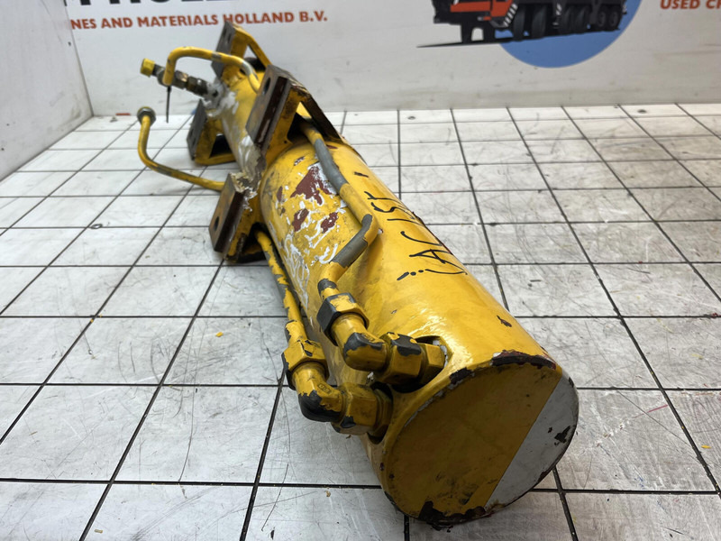 Terex AC 50 / AC 155 support cylinder front - Cilindro hidráulico para Grúa: foto 4 Terex AC 50 / AC 155 support cylinder front - Cilindro hidráulico para Grúa: foto 4