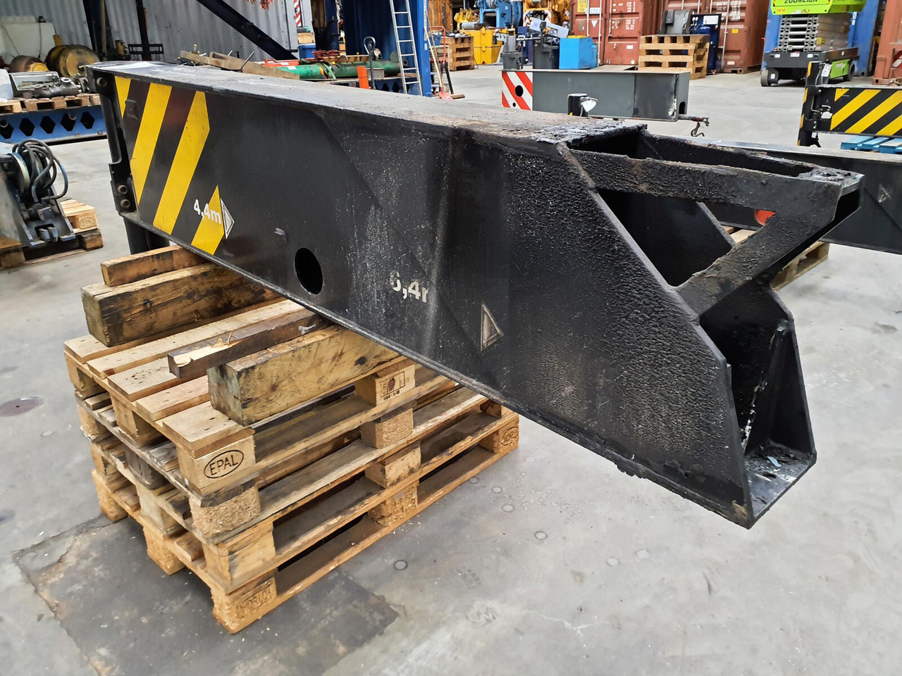 Terex AC 50 outrigger rear with outrigger cylinder - Suspensión para Autogrúa: foto 4 Terex AC 50 outrigger rear with outrigger cylinder - Suspensión para Autogrúa: foto 4