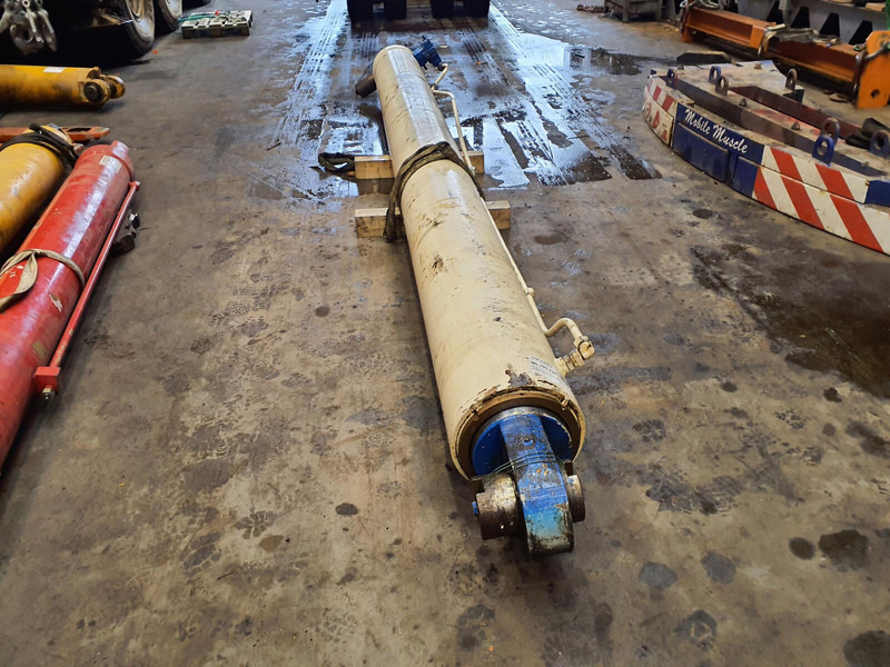 Terex HC 340 boom cylinder - Cilindro hidráulico para Grúa: foto 3 Terex HC 340 boom cylinder - Cilindro hidráulico para Grúa: foto 3