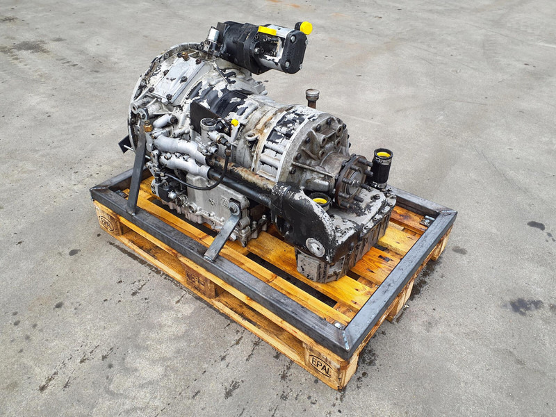 ZF LTM 1060 gearbox ZF 6HP-600 - Caja de cambios para Grúa: foto 2 ZF LTM 1060 gearbox ZF 6HP-600 - Caja de cambios para Grúa: foto 2