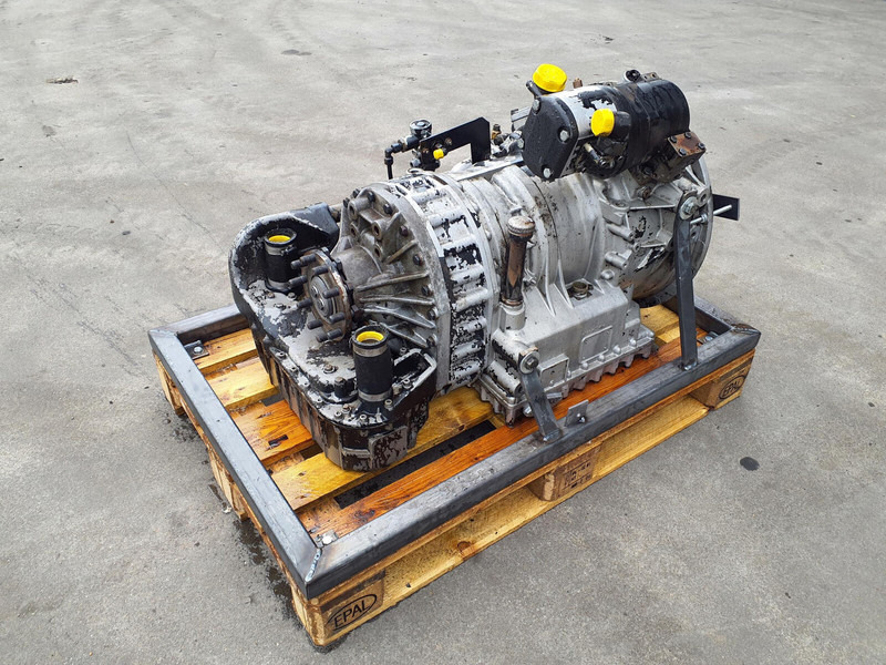 ZF LTM 1060 gearbox ZF 6HP-600 - Caja de cambios para Grúa: foto 3 ZF LTM 1060 gearbox ZF 6HP-600 - Caja de cambios para Grúa: foto 3