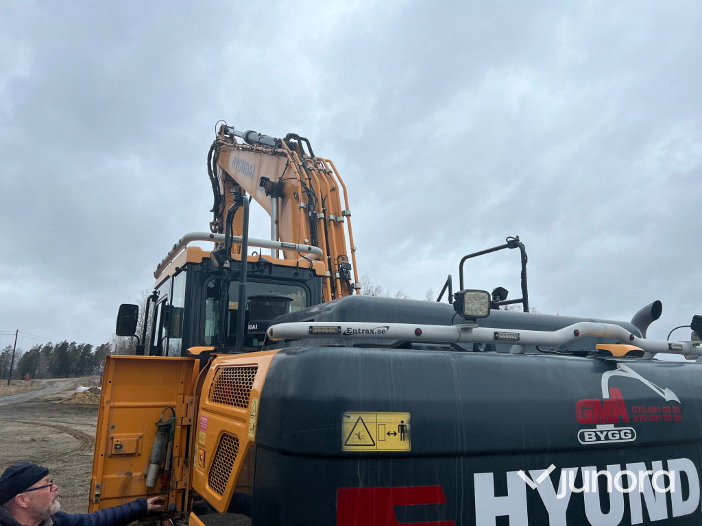 Excavadora de cadenas Bandgrävare Hyundai HX220 L: foto 7