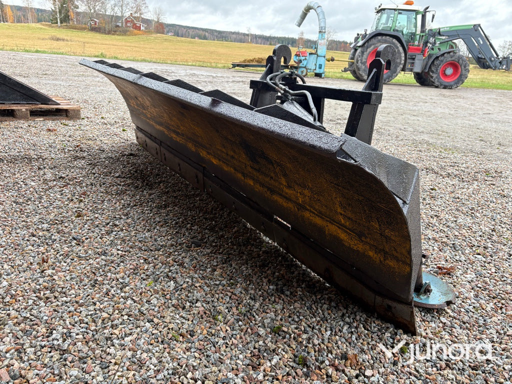 Diagonalblad - Holms - Hoja de bulldozer: foto 1 Diagonalblad - Holms - Hoja de bulldozer: foto 1