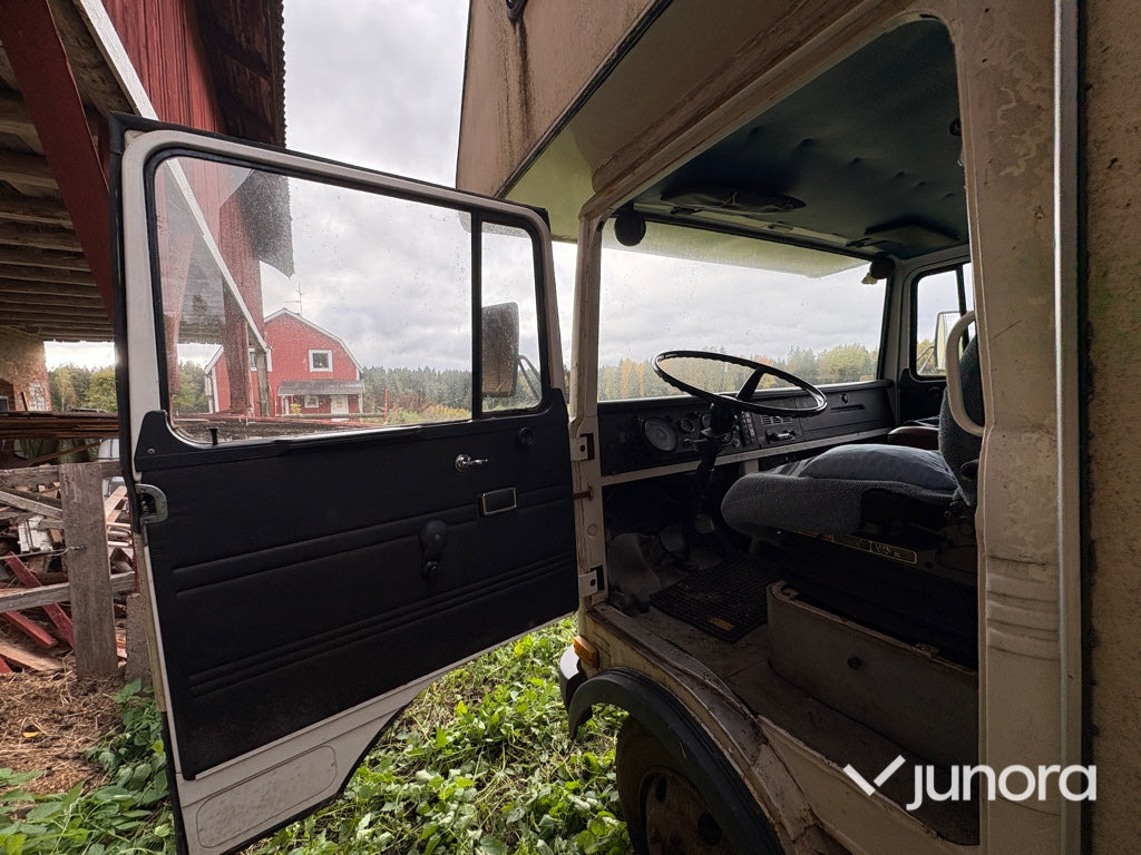 Leasing de Husbil - Mercedes Benz, LP 608/32 Husbil - Mercedes Benz, LP 608/32: foto 10 Leasing de Husbil - Mercedes Benz, LP 608/32 Husbil - Mercedes Benz, LP 608/32: foto 10