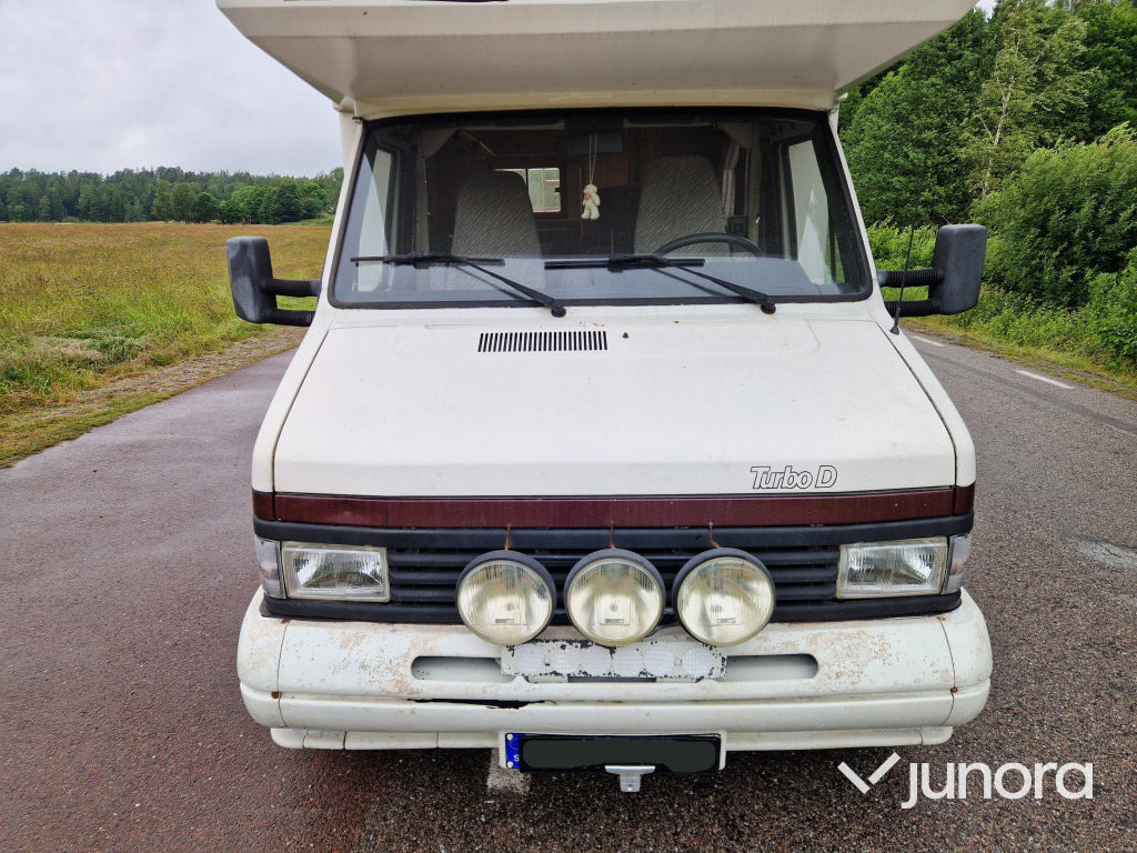 Husbil Peugeot J5 Hobby AK 620 - Autocaravana capuchina: foto 3 Husbil Peugeot J5 Hobby AK 620 - Autocaravana capuchina: foto 3