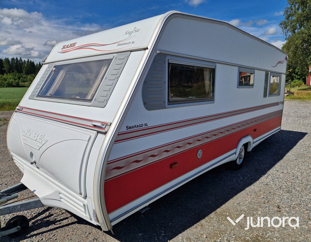 Husvagn Kabe Smaragd XL King Size - Caravana: foto 3 Husvagn Kabe Smaragd XL King Size - Caravana: foto 3