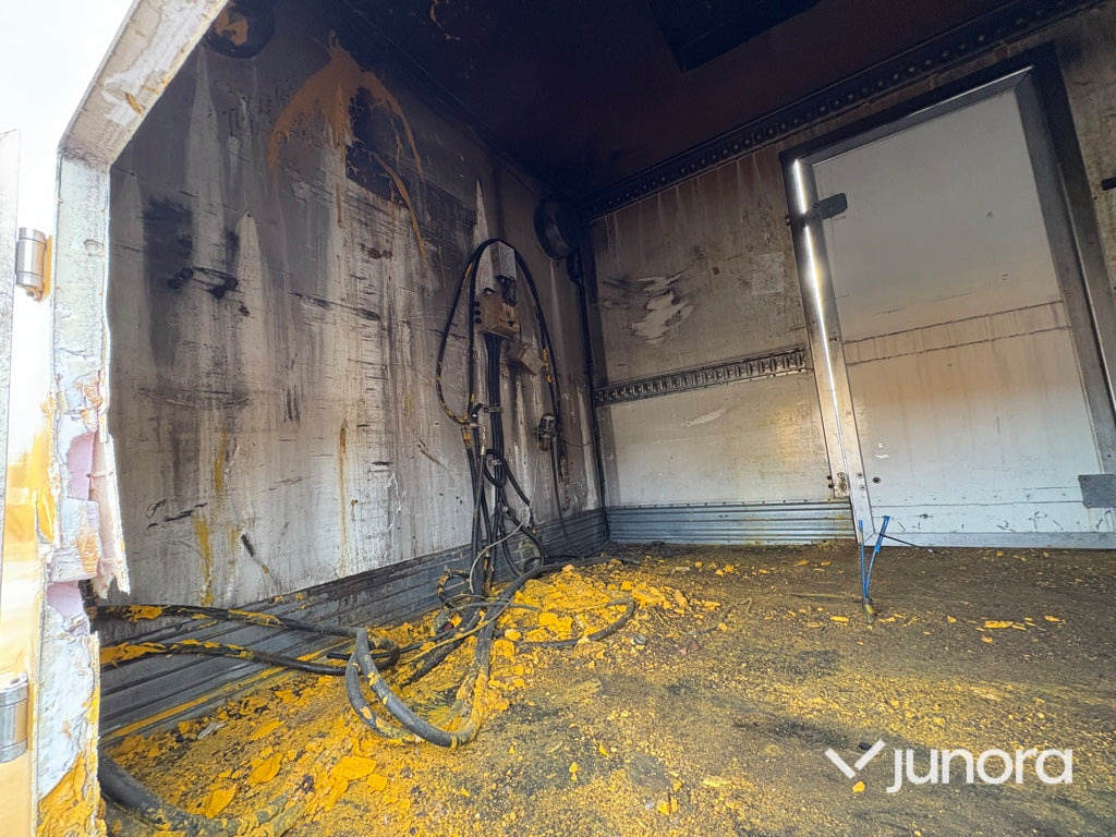 Camión caja cerrada Lastbil - Volvo FM7 4X2: foto 28