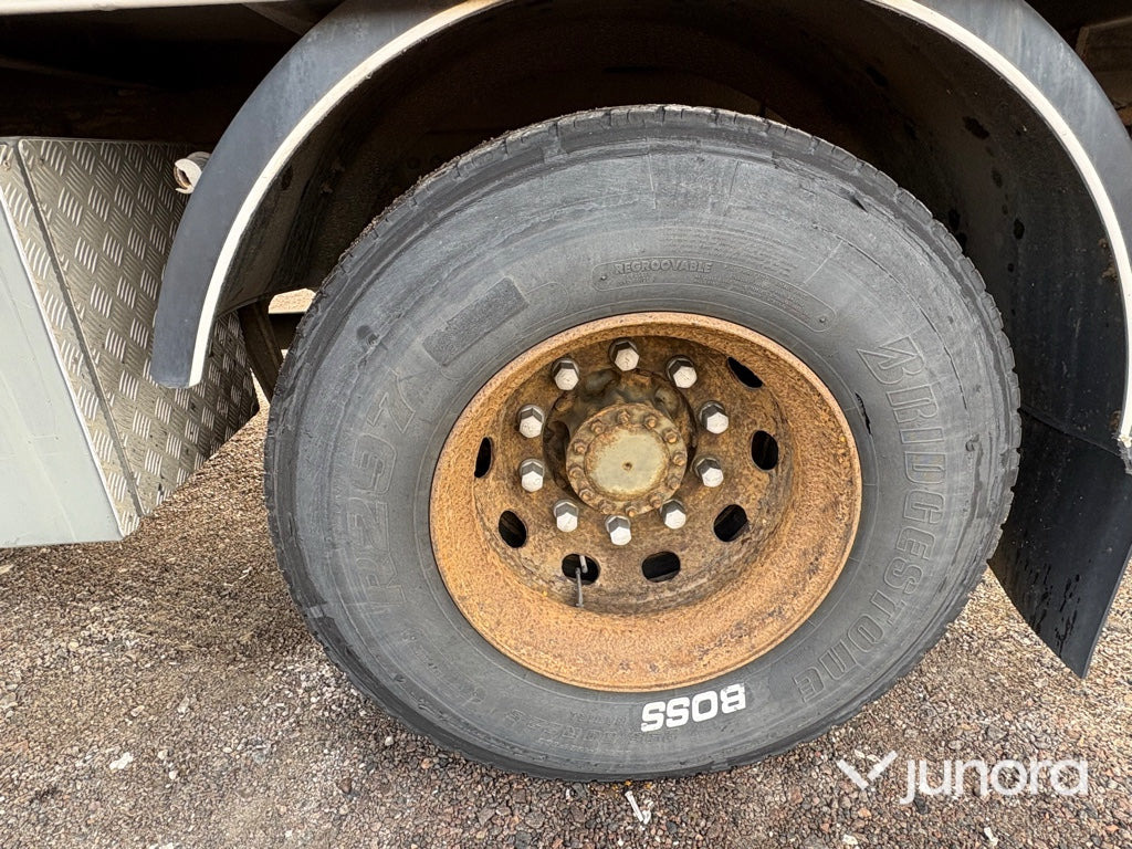 Camión caja cerrada Lastbil - Volvo FM7 4X2: foto 25