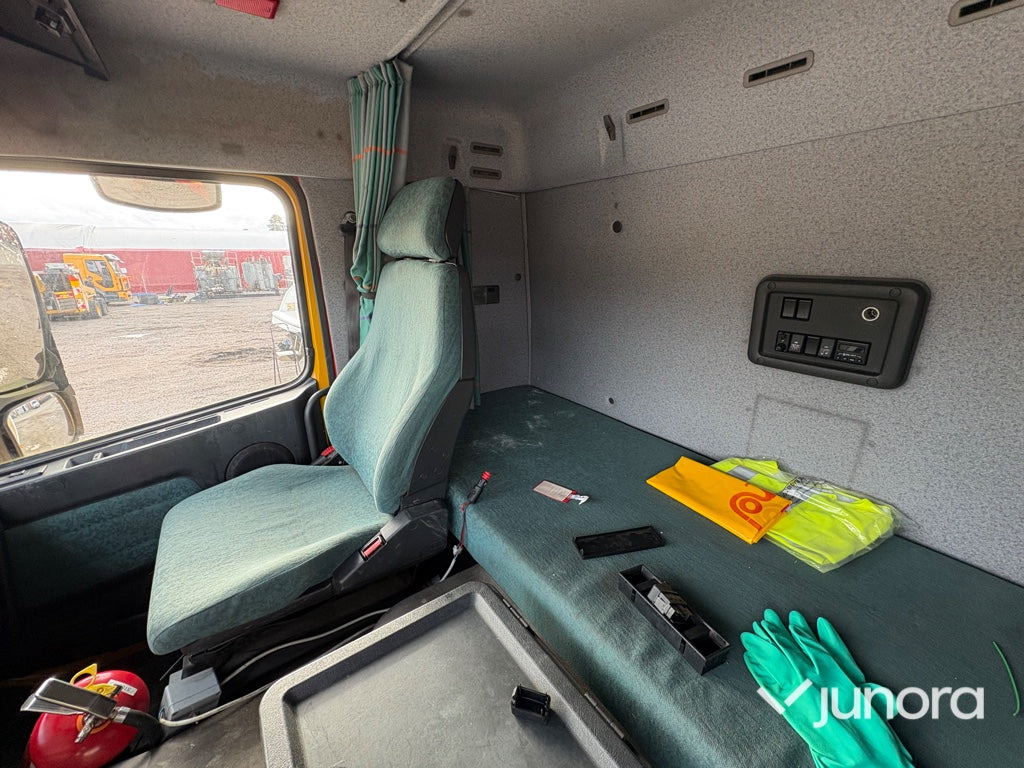 Camión caja cerrada Lastbil - Volvo FM7 4X2: foto 20