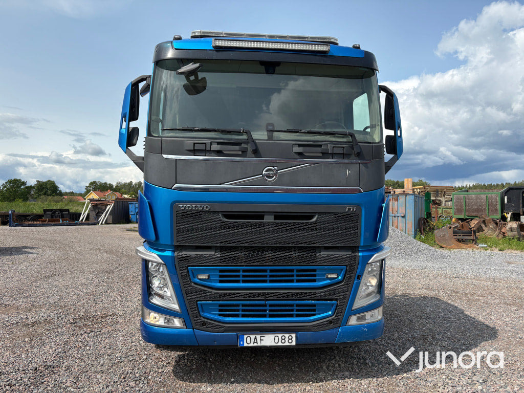 Lastväxlare Volvo FH500 - Camión multibasculante: foto 2 Lastväxlare Volvo FH500 - Camión multibasculante: foto 2
