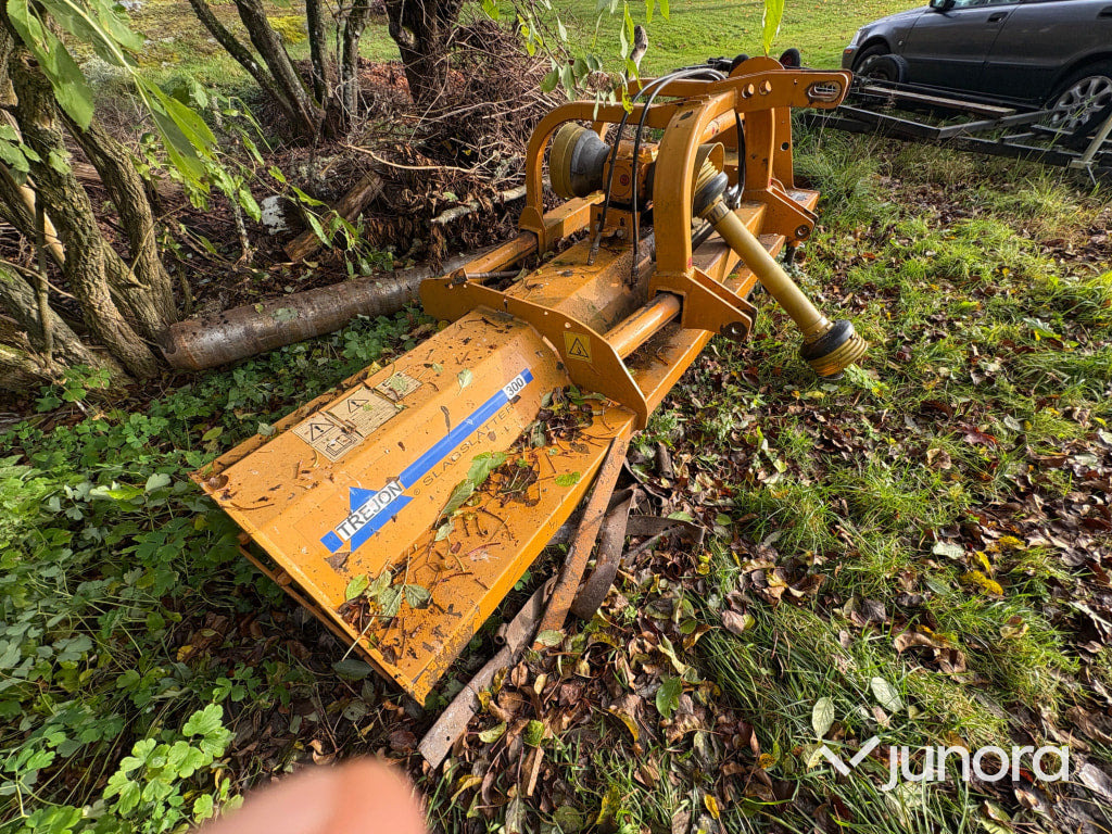 Slagslåtter - Trejon 300 - Desbrozadora de martillos: foto 1 Slagslåtter - Trejon 300 - Desbrozadora de martillos: foto 1