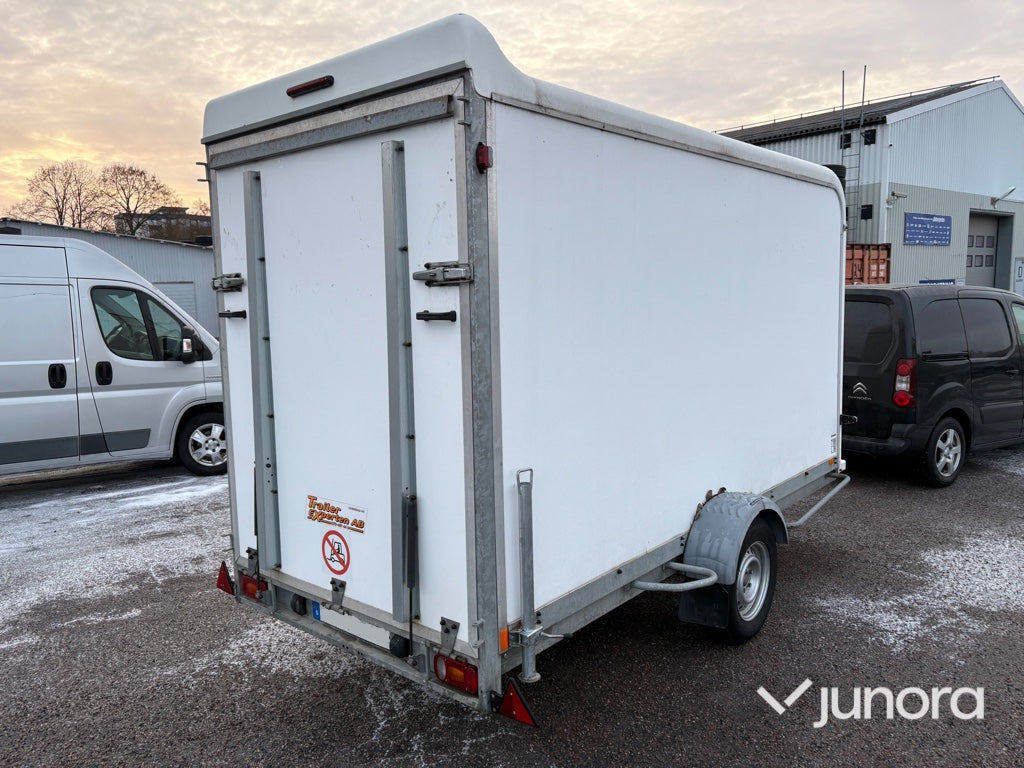 Släp - Brenderup, CER, 2018 - Remolque de coche: foto 4 Släp - Brenderup, CER, 2018 - Remolque de coche: foto 4