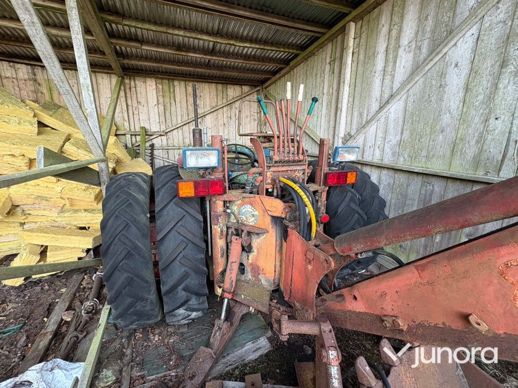 Traktorgrävare - Fordson Major - Miniexcavadora: foto 2 Traktorgrävare - Fordson Major - Miniexcavadora: foto 2