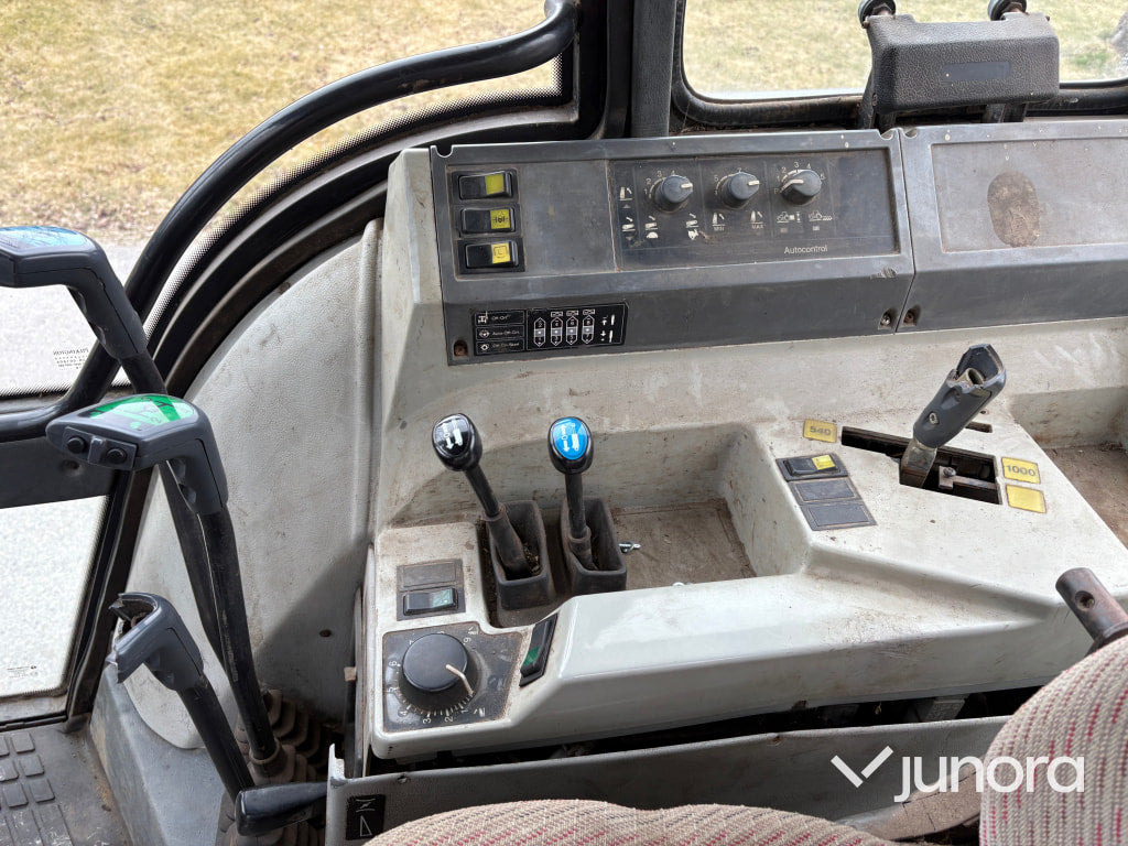 Tractor Valtra Valmet 6200: foto 15