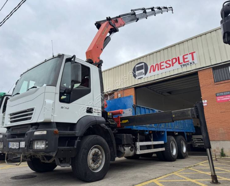 Iveco Trakker 310 - Camión caja abierta: foto 1 Iveco Trakker 310 - Camión caja abierta: foto 1