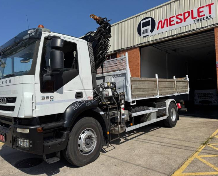 Iveco Trakker 360 - Camión volquete, Dúmper: foto 1 Iveco Trakker 360 - Camión volquete, Dúmper: foto 1