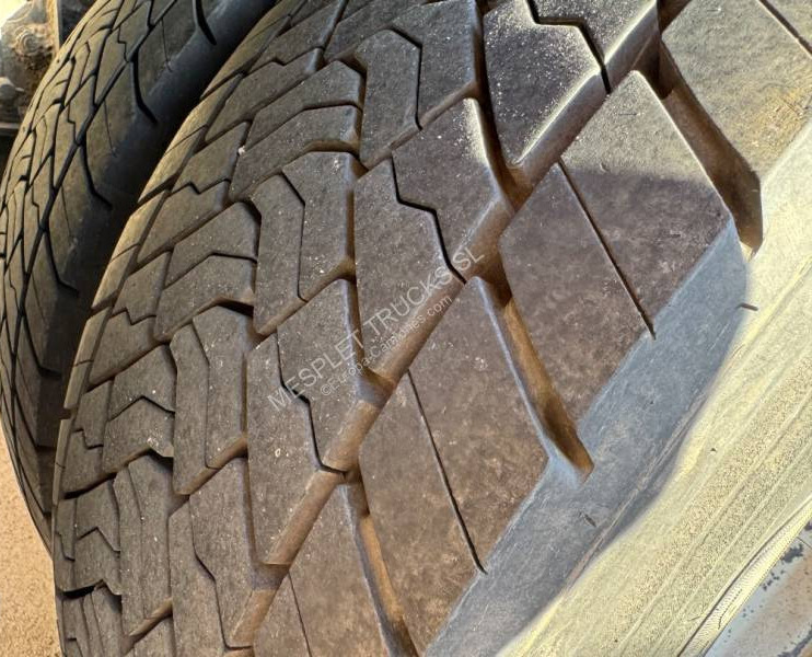 Mercedes Antos 1843 - Camión multibasculante: foto 5 Mercedes Antos 1843 - Camión multibasculante: foto 5