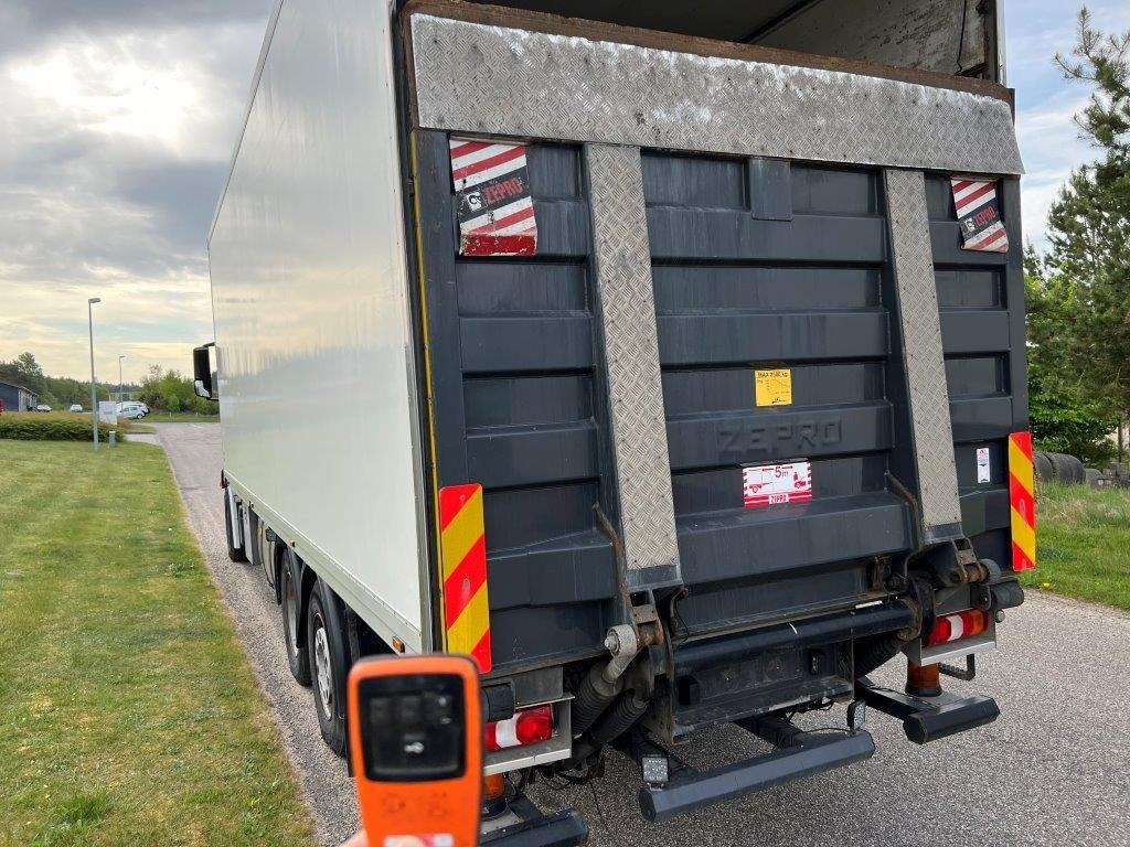 Caja cerrada 8,4 mtr glasfiber kasse - Xarios 500: foto 9 Caja cerrada 8,4 mtr glasfiber kasse - Xarios 500: foto 9