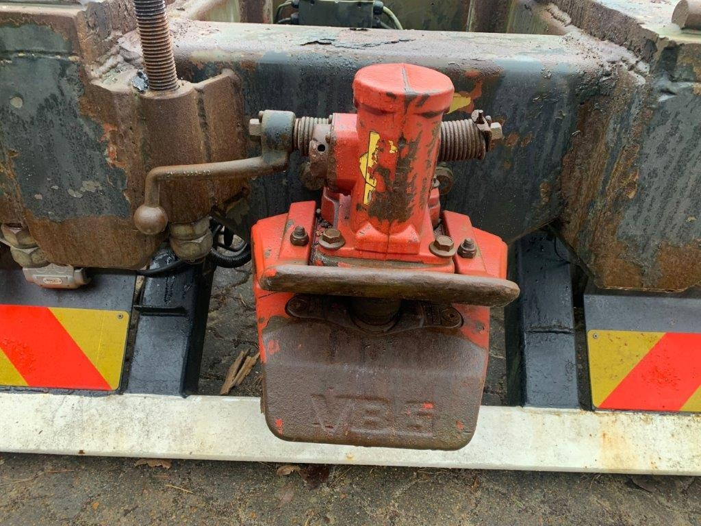 Carrocería y exterior para Camión HMF 20,5 T-M kran konsol med træktravers: foto 11 Carrocería y exterior para Camión HMF 20,5 T-M kran konsol med træktravers: foto 11