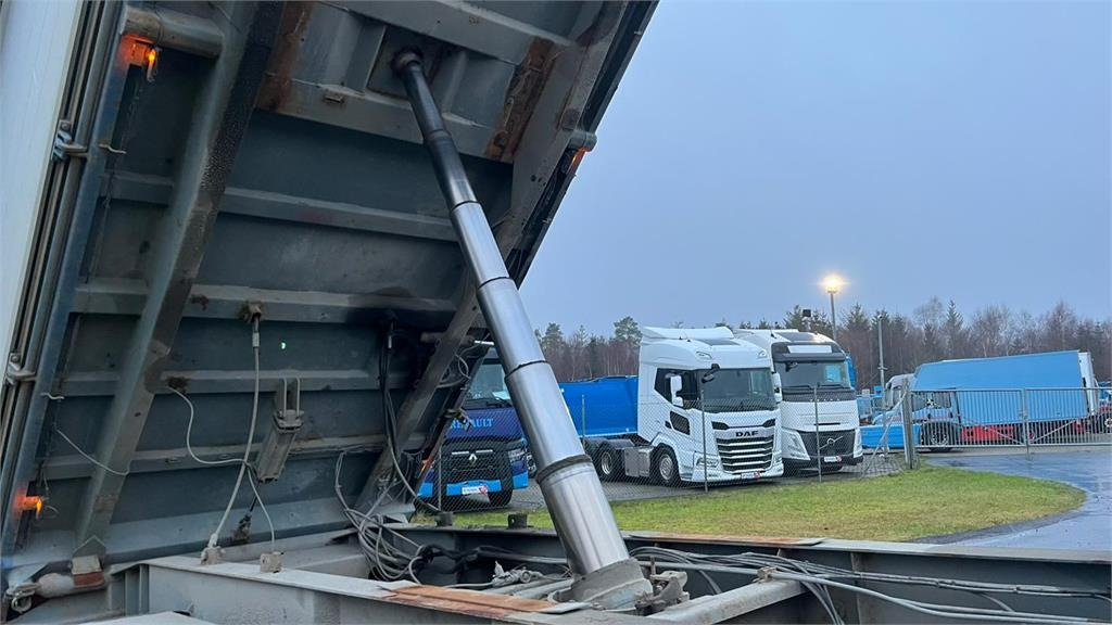 Remolque volquete Kel-Berg 6,0 mtr. Pendel tiplad 22m3: foto 15