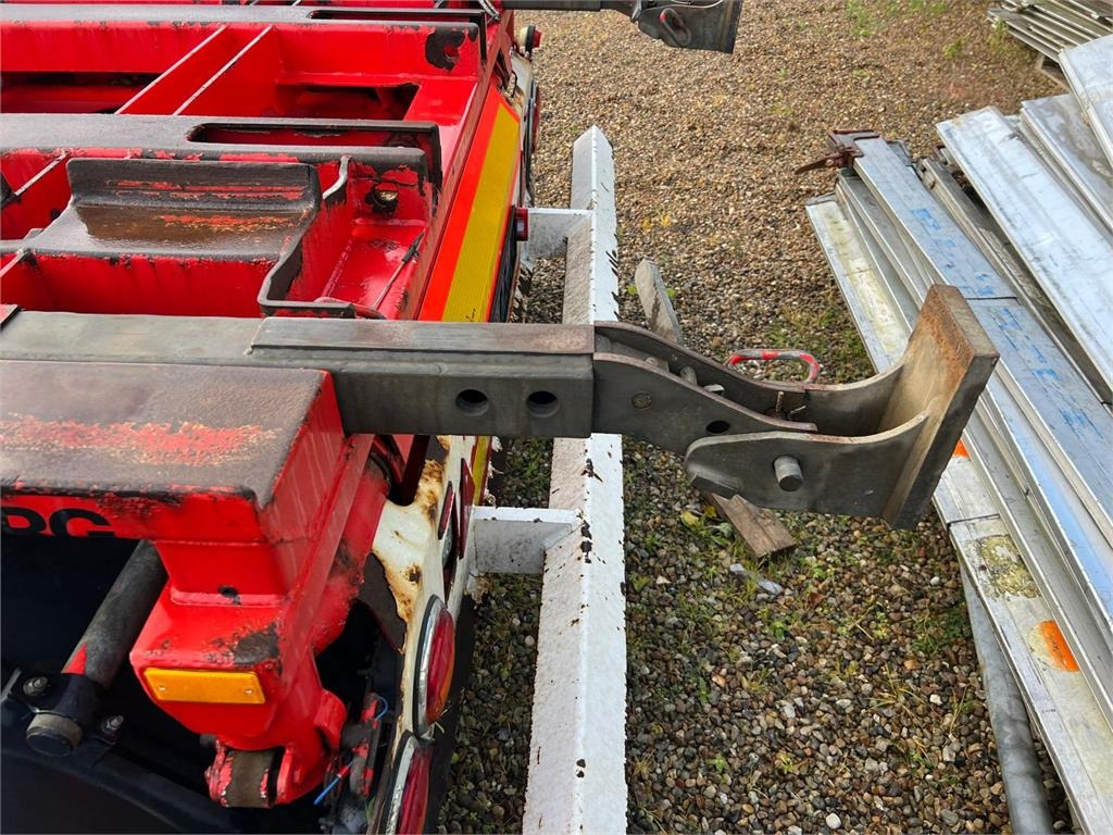 Kel-Berg D24B3 6,0 - 6,5 mtr. containere - Remolque multilift/ Portacontenedores de cadenas: foto 4 Kel-Berg D24B3 6,0 - 6,5 mtr. containere - Remolque multilift/ Portacontenedores de cadenas: foto 4