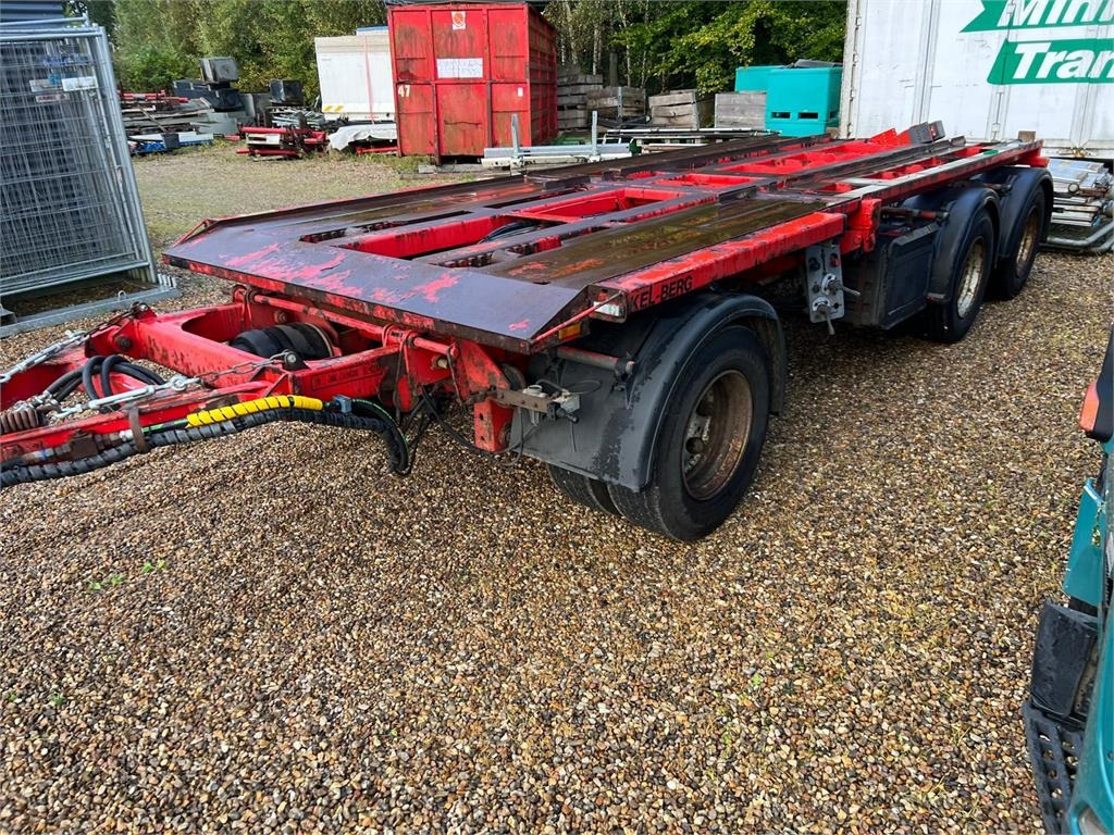 Kel-Berg D24B3 6,0 - 6,5 mtr. containere - Remolque multilift/ Portacontenedores de cadenas: foto 3 Kel-Berg D24B3 6,0 - 6,5 mtr. containere - Remolque multilift/ Portacontenedores de cadenas: foto 3