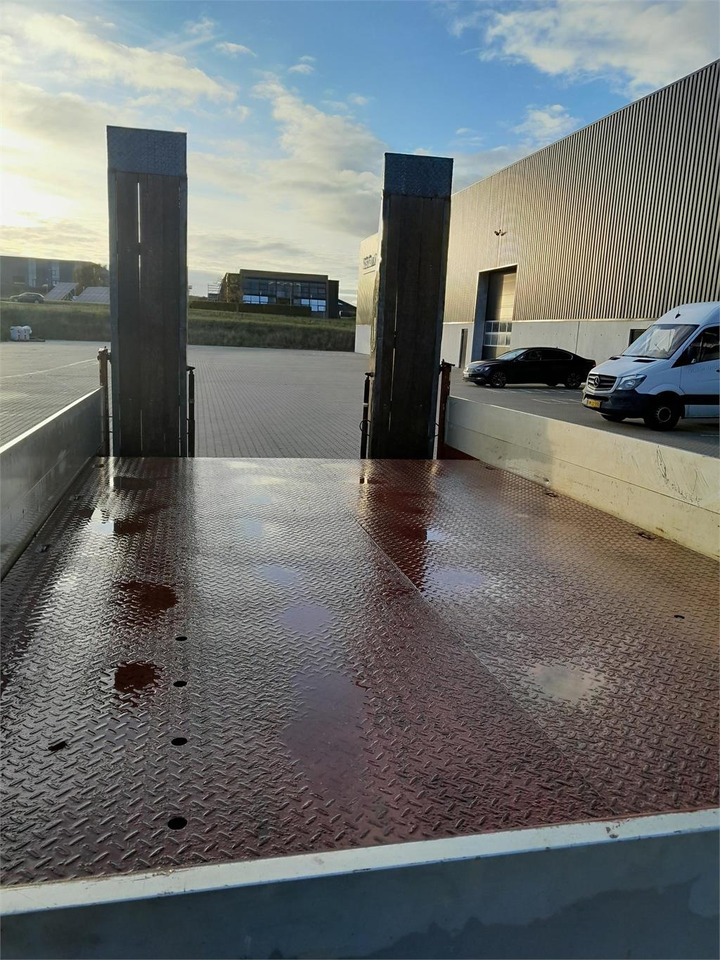 MTDK KC200 11,8 ton 5,2 mtr lad + ramper - Remolque góndola rebajadas: foto 4 MTDK KC200 11,8 ton 5,2 mtr lad + ramper - Remolque góndola rebajadas: foto 4