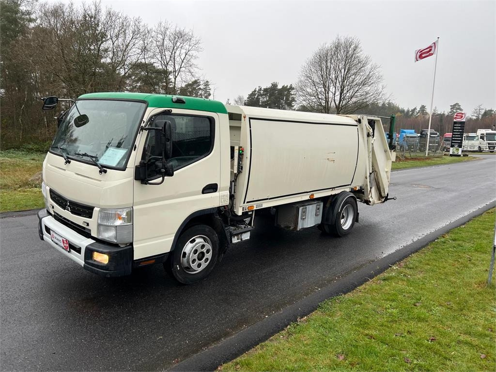 Mitsubishi Fuso CANTER 9C18  - Camión de basura: foto 1 Mitsubishi Fuso CANTER 9C18  - Camión de basura: foto 1