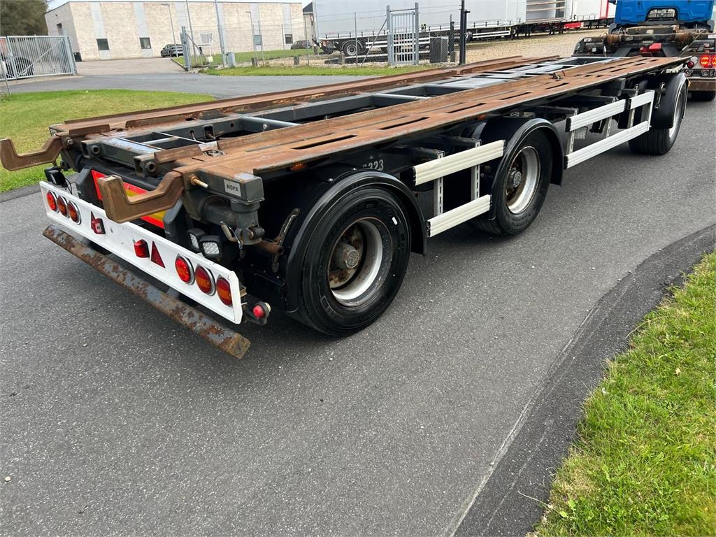 Nopa PTC 240 - 7,0 - 7,5 mtr. container - Remolque multilift/ Portacontenedores de cadenas: foto 4 Nopa PTC 240 - 7,0 - 7,5 mtr. container - Remolque multilift/ Portacontenedores de cadenas: foto 4