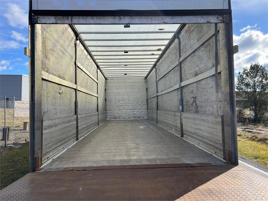 Scania P280 LB 6x2*4 MLB - 24 pallets - Camión lona: foto 5 Scania P280 LB 6x2*4 MLB - 24 pallets - Camión lona: foto 5