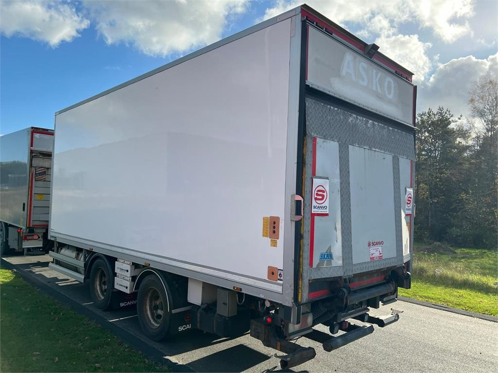 Volvo FM420 + 2 akslet kærre 2-Temps - Camión frigorífico: foto 4 Volvo FM420 + 2 akslet kærre 2-Temps - Camión frigorífico: foto 4