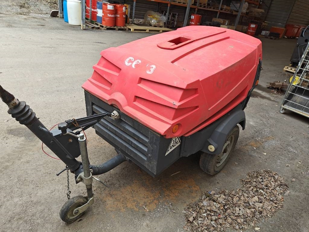 Atlas Copco XAS 47 - Compresor de aire: foto 2 Atlas Copco XAS 47 - Compresor de aire: foto 2