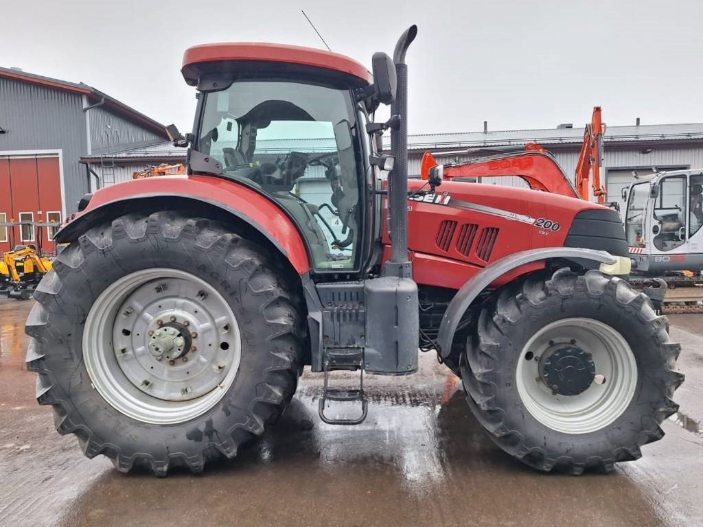 Case IH PUMA 200CXV ETUNOSTOLAITTEET  - Tractor: foto 5 Case IH PUMA 200CXV ETUNOSTOLAITTEET  - Tractor: foto 5