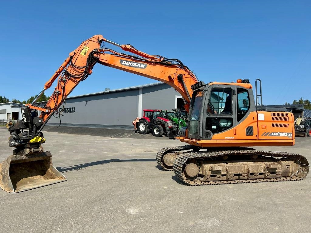 Doosan DX160LC-3 KALLISTAJA+PYÖRITTÄJÄ - Excavadora de cadenas: foto 1 Doosan DX160LC-3 KALLISTAJA+PYÖRITTÄJÄ - Excavadora de cadenas: foto 1