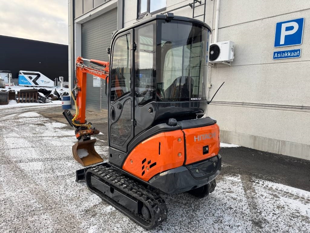 Hitachi ZX 18-3 CLR Kallistaja ja pyöritys - Miniexcavadora: foto 3 Hitachi ZX 18-3 CLR Kallistaja ja pyöritys - Miniexcavadora: foto 3