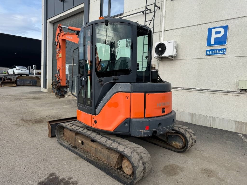 Hitachi ZX50U-2 PYÖRITTÄJÄLLÄ - Miniexcavadora: foto 3 Hitachi ZX50U-2 PYÖRITTÄJÄLLÄ - Miniexcavadora: foto 3