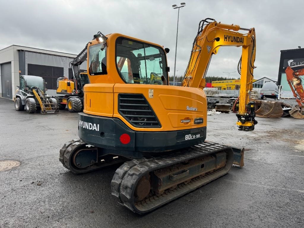 Hyundai R80CR-9A PYÖRITTÄJÄLLÄ - Miniexcavadora: foto 5 Hyundai R80CR-9A PYÖRITTÄJÄLLÄ - Miniexcavadora: foto 5