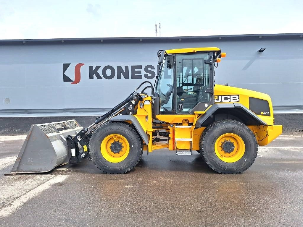 JCB MYYTY! SOLD! 411HT T4F HYVÄT RENKAAT YM. - Cargadora de ruedas: foto 1 JCB MYYTY! SOLD! 411HT T4F HYVÄT RENKAAT YM. - Cargadora de ruedas: foto 1