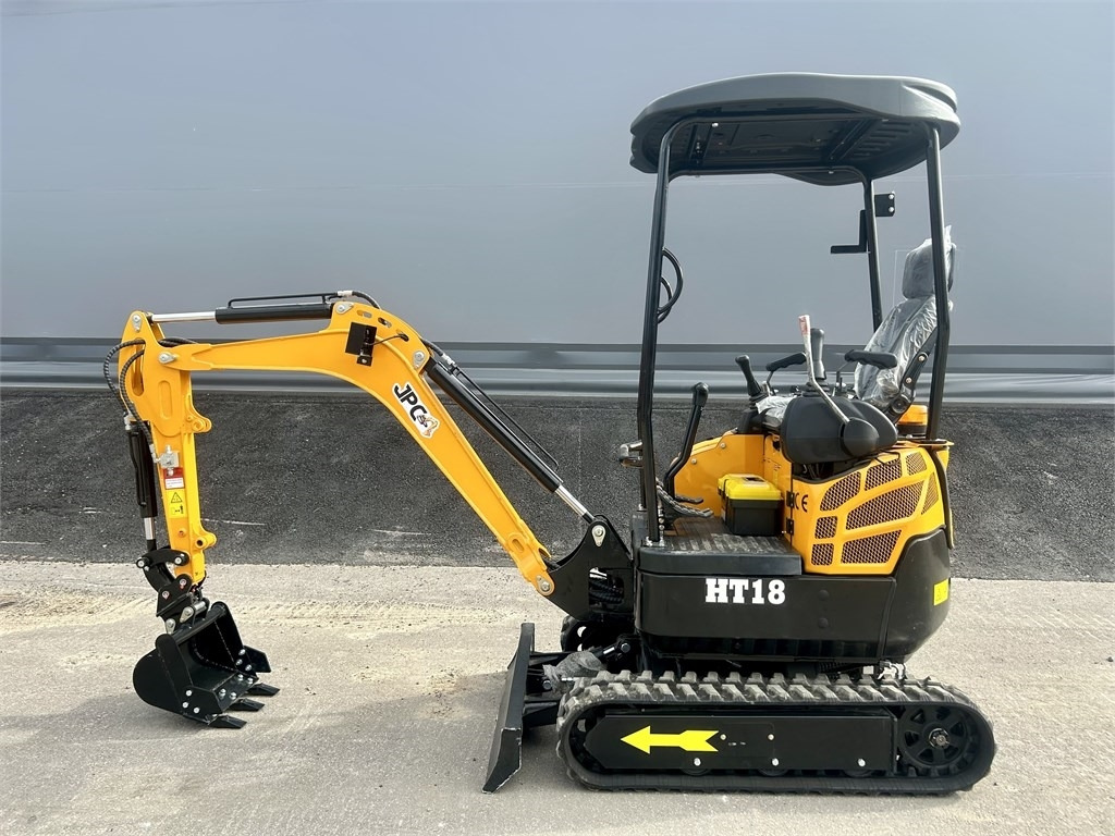 JPC HT 18 KATOS KUIN UUSI - Miniexcavadora: foto 2 JPC HT 18 KATOS KUIN UUSI - Miniexcavadora: foto 2
