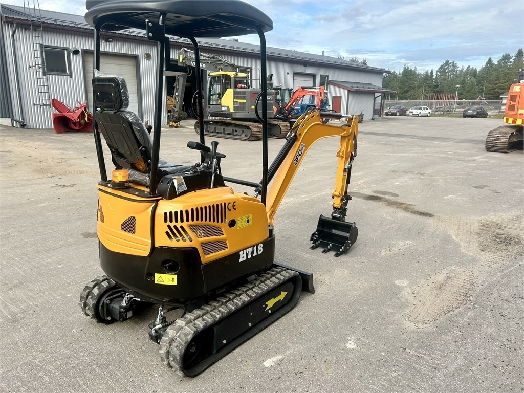 JPC HT 18 KATOS KUIN UUSI - Miniexcavadora: foto 5 JPC HT 18 KATOS KUIN UUSI - Miniexcavadora: foto 5