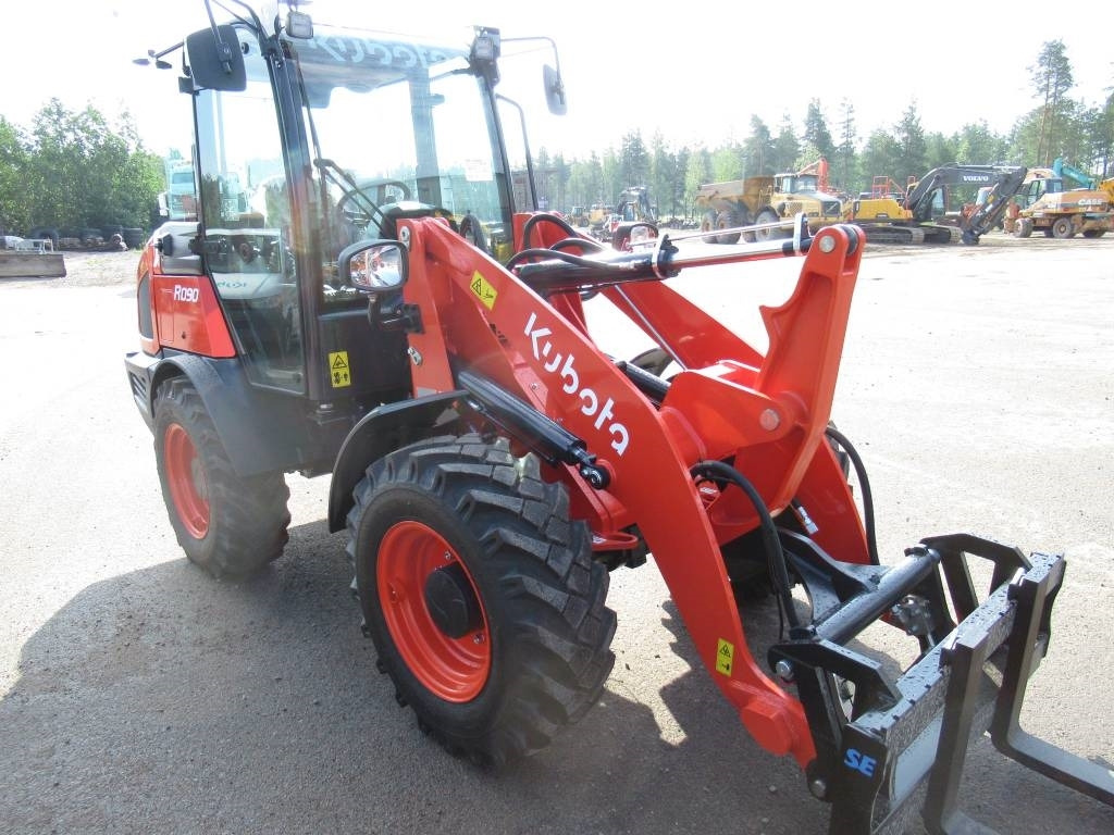 Cargadora de ruedas nuevo Kubota R090W UUTUUSMALLI: foto 7