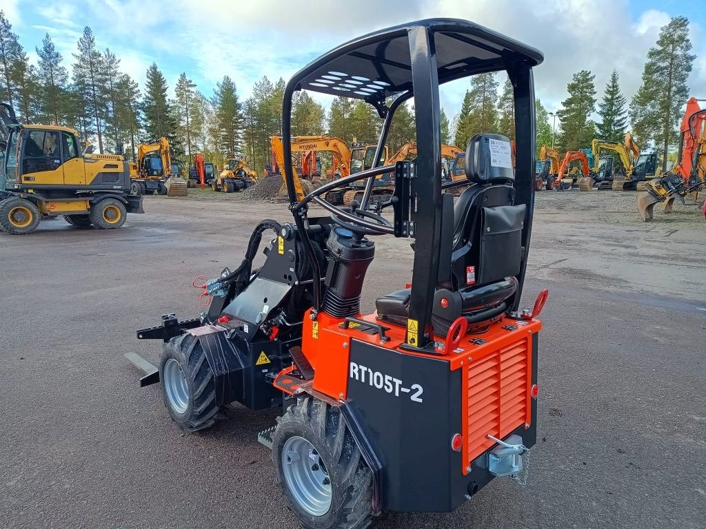 Kubota RT105-2 TELEPUOMI - Cargadora articulada: foto 5 Kubota RT105-2 TELEPUOMI - Cargadora articulada: foto 5